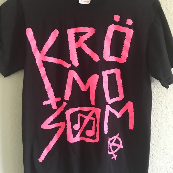 ⛔️SOLD⛔️Krömosom band Shirt - Picture 2 of 3